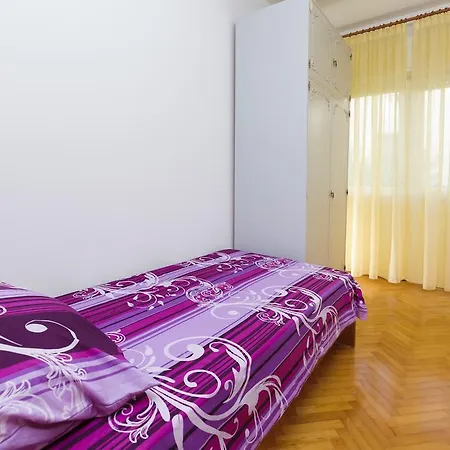 Lucia Apartman
