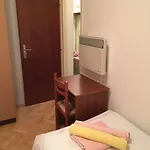 Lucia 아파트 *