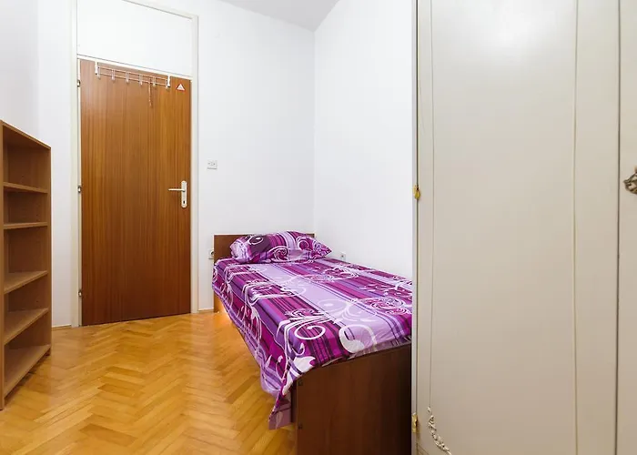 Lucia Apartment Split